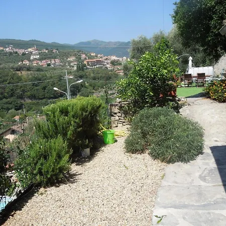 Casa Mami Holiday home Isolalunga